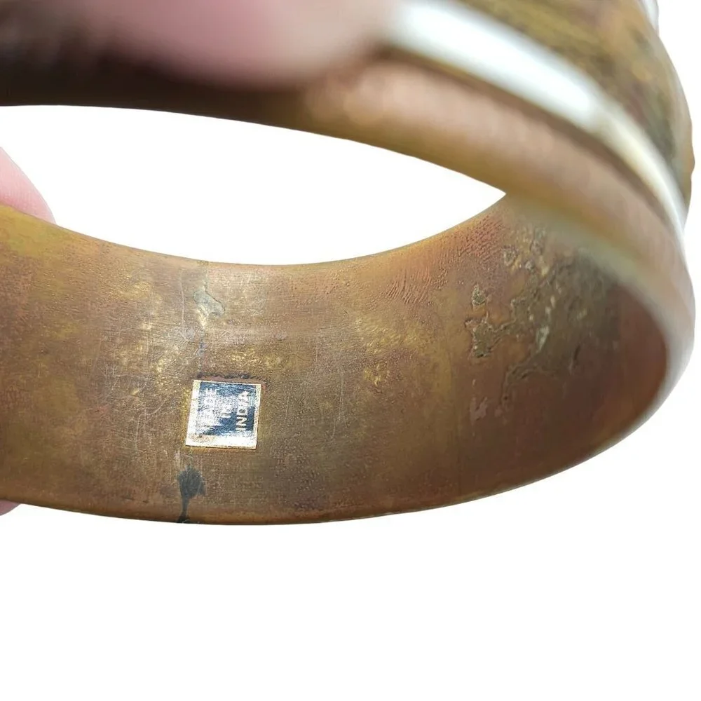 Mother of Pearl Engraved Floral Bangle Bracelet Brass Tone Vintage